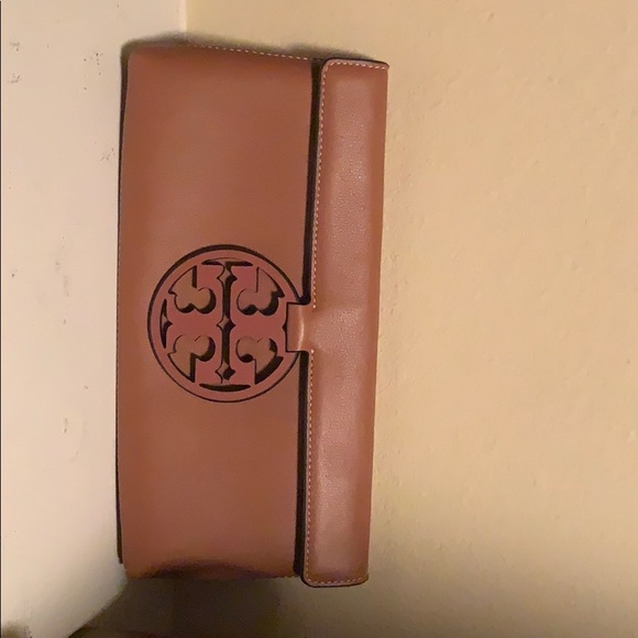 Tory Burch Handbags - Miller Tory Burch Clutch